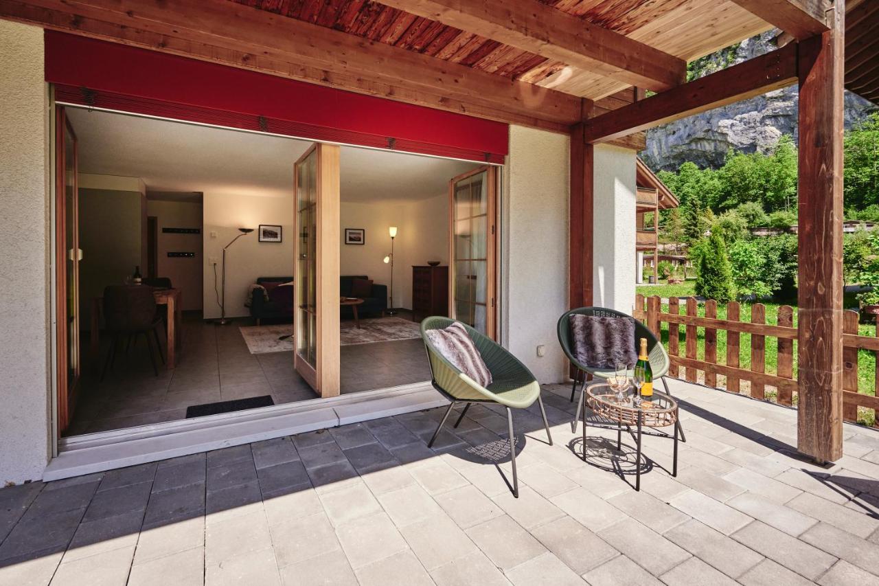 Apartment Trümmelbach, Comfortabl&Cozy, Private Terrace with best views Lauterbrunnen Exterior foto